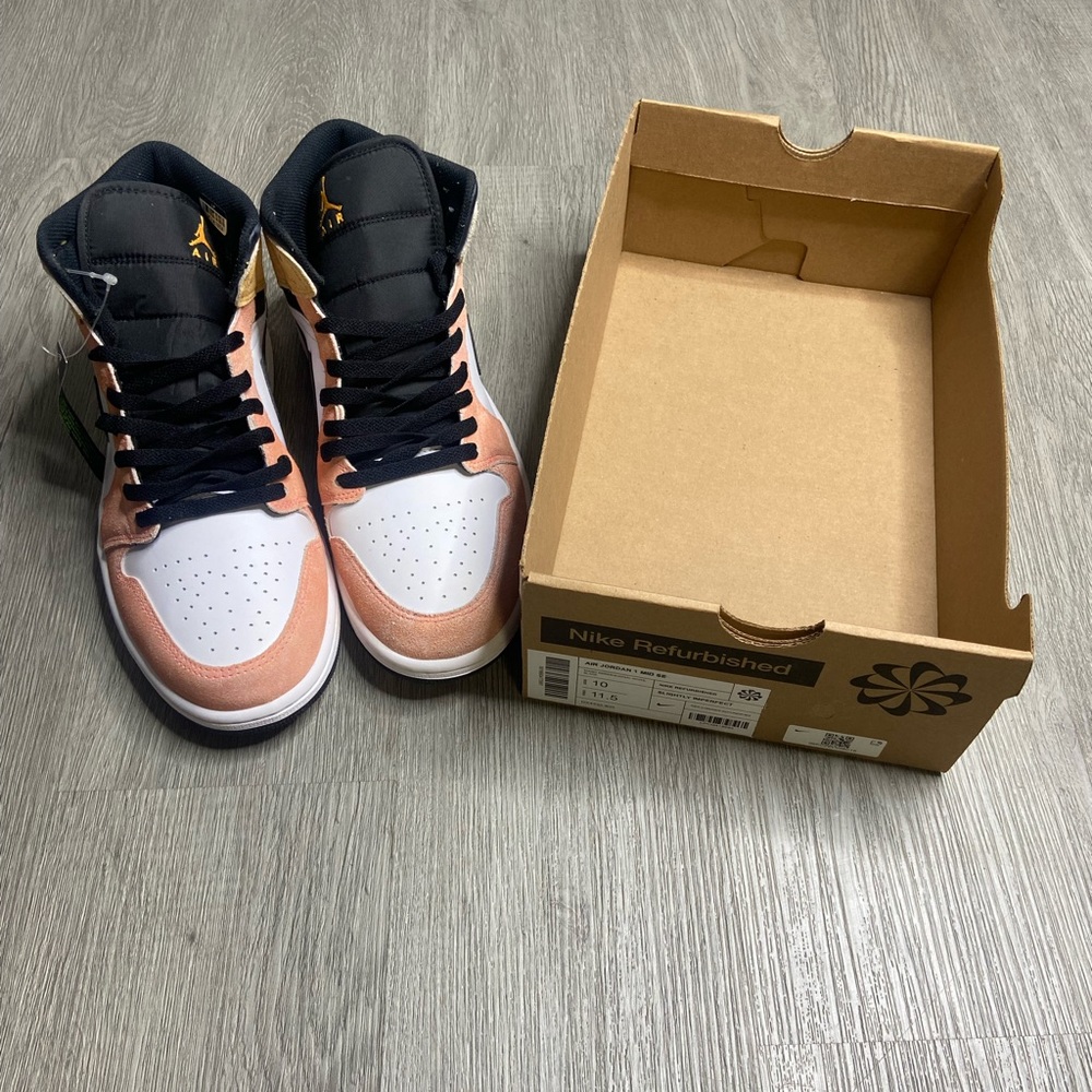 Air Jordan 1 Mid